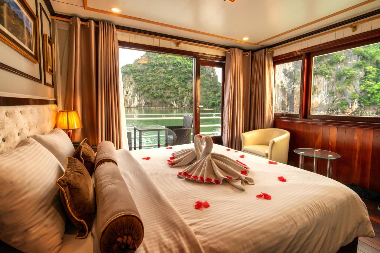  Swan Cruises Halong Халонг