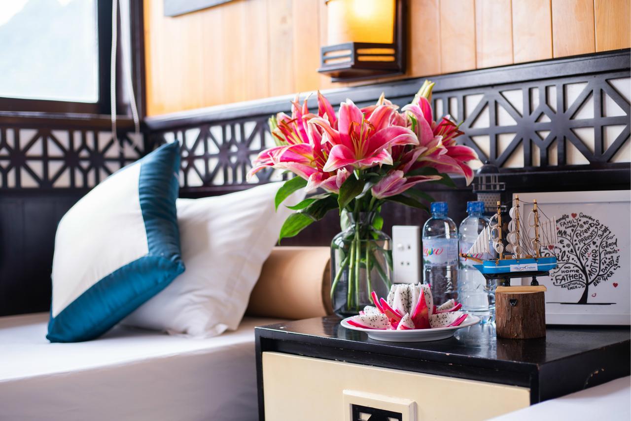 Swan Cruises Halong 4*